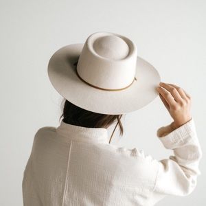 Gigi Pip Wren Hat white